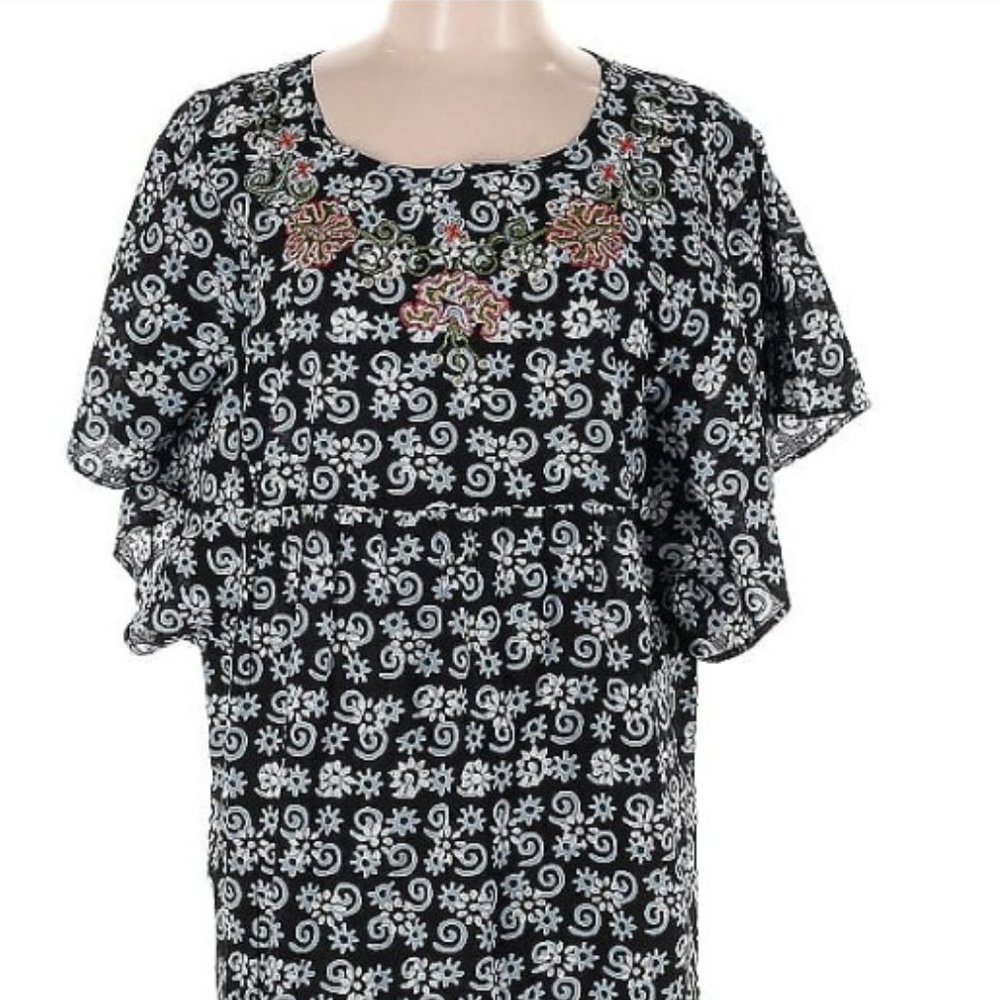 April Cornell Cotton Dress with embroidery. Size L Large great condition!
